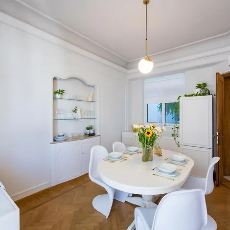 Apartment Centre Neoclassical - Spolia Architecture